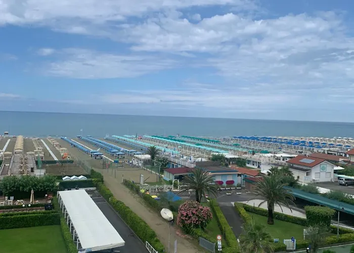 Saporedimare - Full Comfort Quiet Apartment With Seaview Rooftop Pool